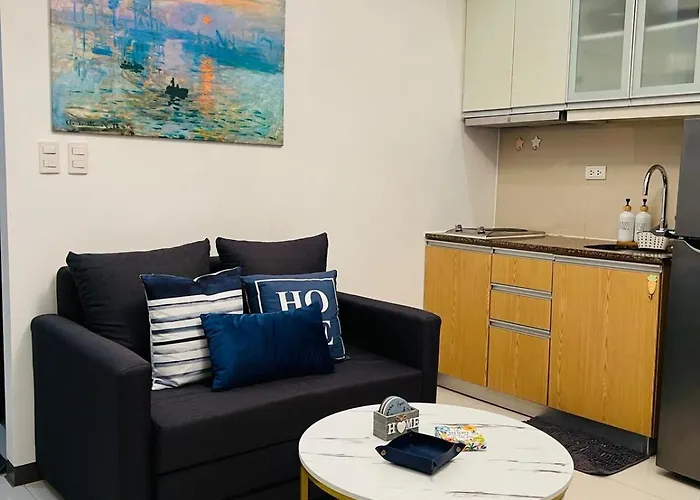 Cq House - Luxe Near Venice Mall, Bgc And Naia Apartment *