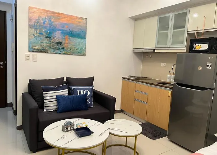 Cq House - Luxe Near Venice Mall, Bgc And Naia Apartment *